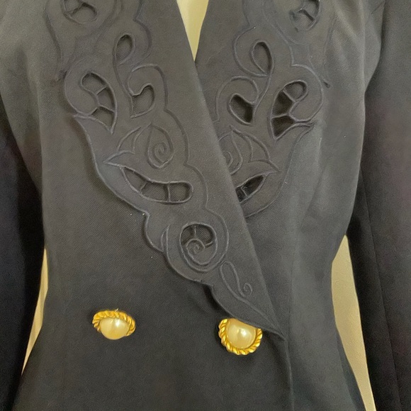 Vintage Le Suit Blazer with pearl buttons - Picture 2 of 2